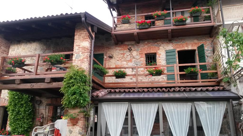 B&B Il Salice Veruno エクステリア 写真