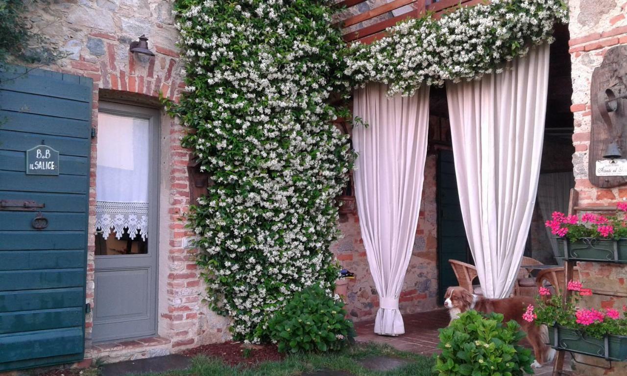 B&B Il Salice Veruno エクステリア 写真